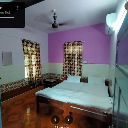 City Guest House Bhuj Exterior foto